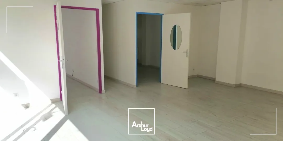 Locaux commerciaux - Location - AUBAGNE - 13400 - 76-152.5 - 7743067
