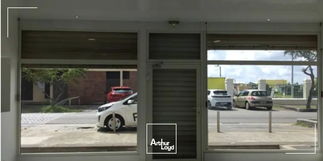 Locaux commerciaux - Vente - Cayenne - 97300 - 282-282 - 7743295