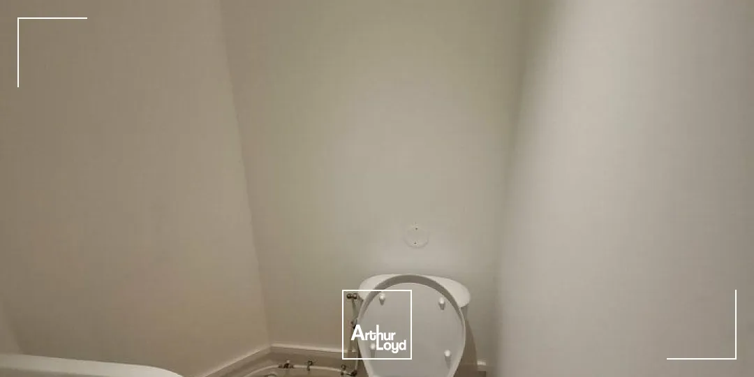 Locaux commerciaux - Location - CLERMONT FERRAND - 63000 - 95-95 - 7743356