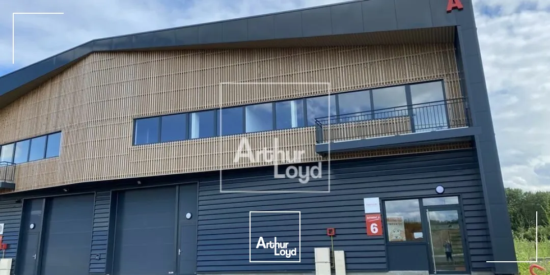 Locaux d'activité & Entrepôts - Vente - MOISSY CRAMAYEL - 77550 - 418-3990 - 7743455