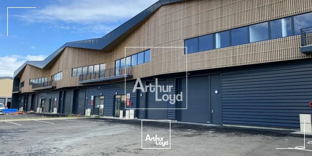 Locaux d'activité & Entrepôts - Vente - MOISSY CRAMAYEL - 77550 - 418-3990 - 7743458