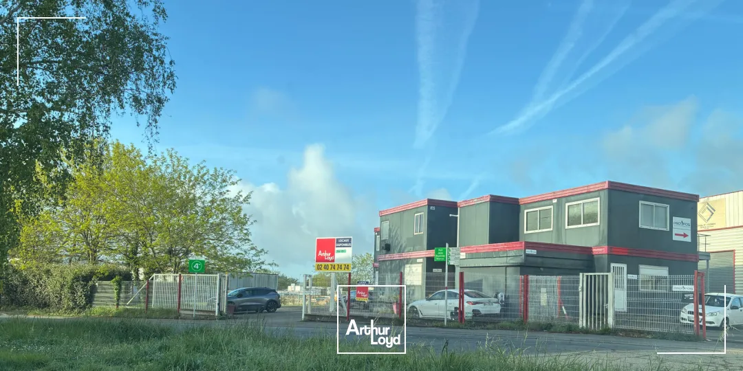 Locaux d'activité & Entrepôts - Location - TRIGNAC - 44570 - 900-900 - 7743878
