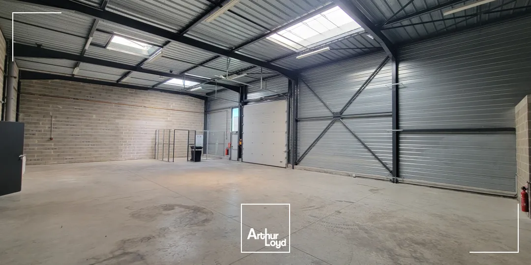 Locaux d'activité & Entrepôts - Location - Montbeliard - 25200 - 298-298 - 7744081