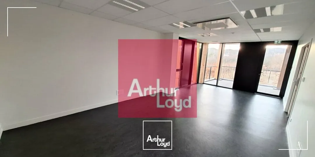 Bureaux - Vente - CHÂTEL-GUYON - 63140 - 414-414 - 7744304