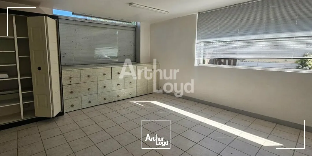 Bureaux - Location - LES PONTS DE CE - 49130 - 97-97 - 7744384