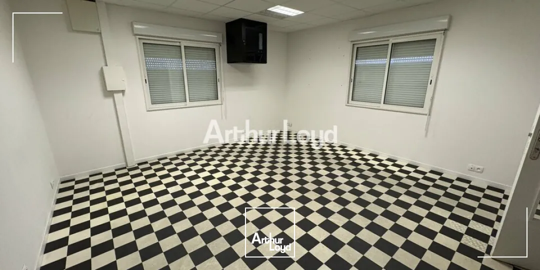 Locaux d'activité & Entrepôts - Location - PIERRY - 51530 - 730-730 - 7744400