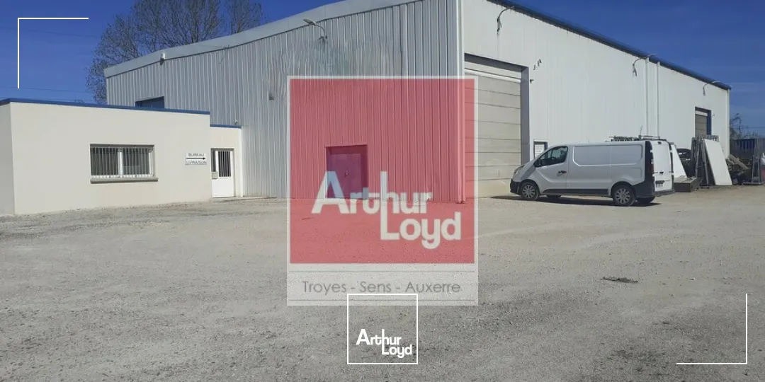 Locaux d'activité & Entrepôts - Vente - SAINT-JULIEN-LES-VILLAS - 10800 - 1115-1115 - 7744401