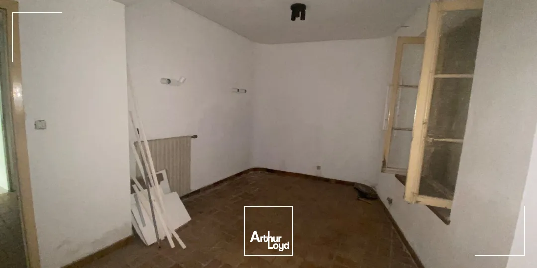Locaux commerciaux - Vente - ARLES - 13200 - 220-220 - 7744440