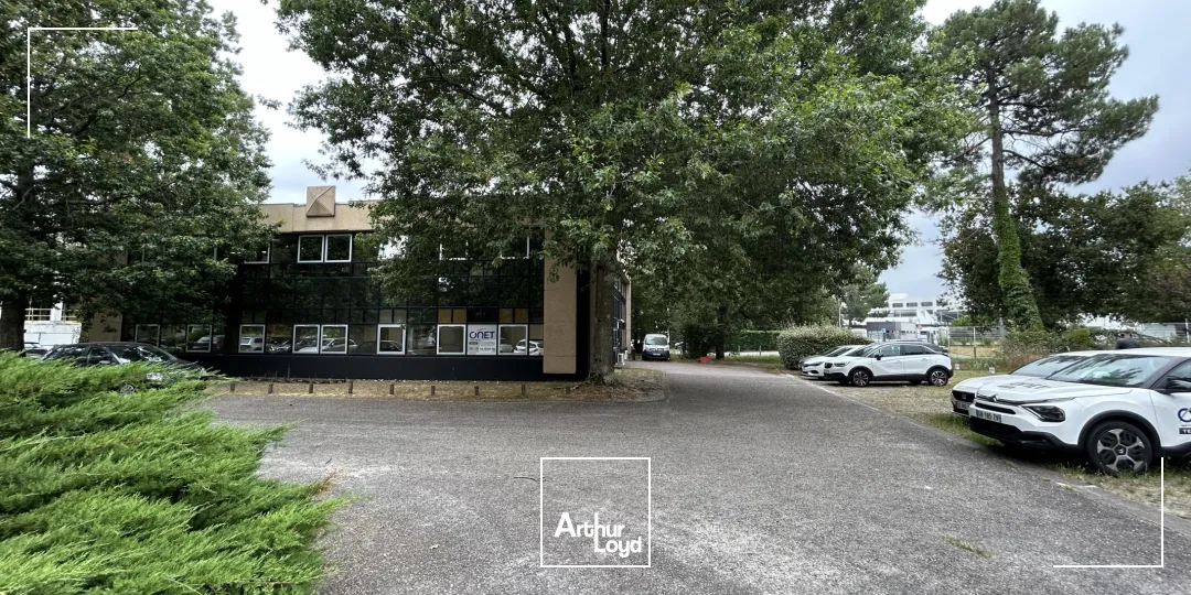 Bureaux - Location - PESSAC - 33600 - 120-545 - 7744521
