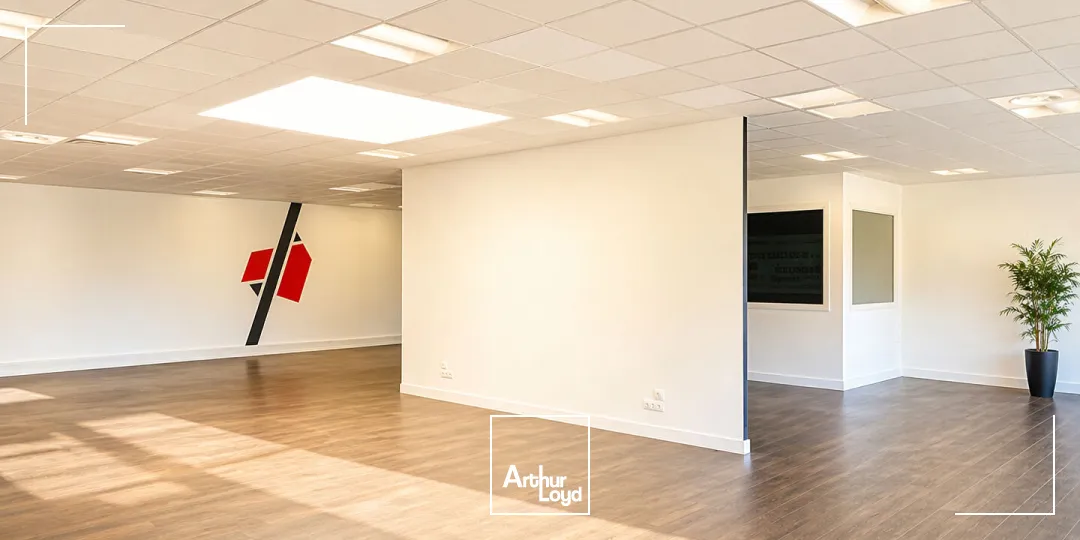 Bureaux - Location - Saintes - 17100 - 600-600 - 7744992