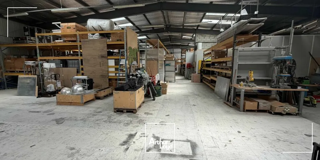 Locaux d'activité & Entrepôts - Location - VALENCE - 26000 - 800-800 - 7746038