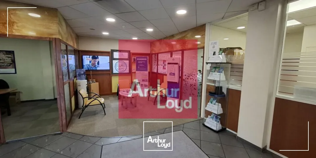 Locaux commerciaux - Location - CLERMONT-FERRAND - 63000 - 261-261 - 7746051