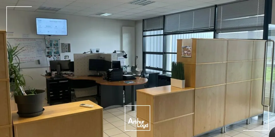 Locaux d'activité & Entrepôts - Vente - TREIZE-SEPTIERS - 85600 - 1000-1000 - 7746137