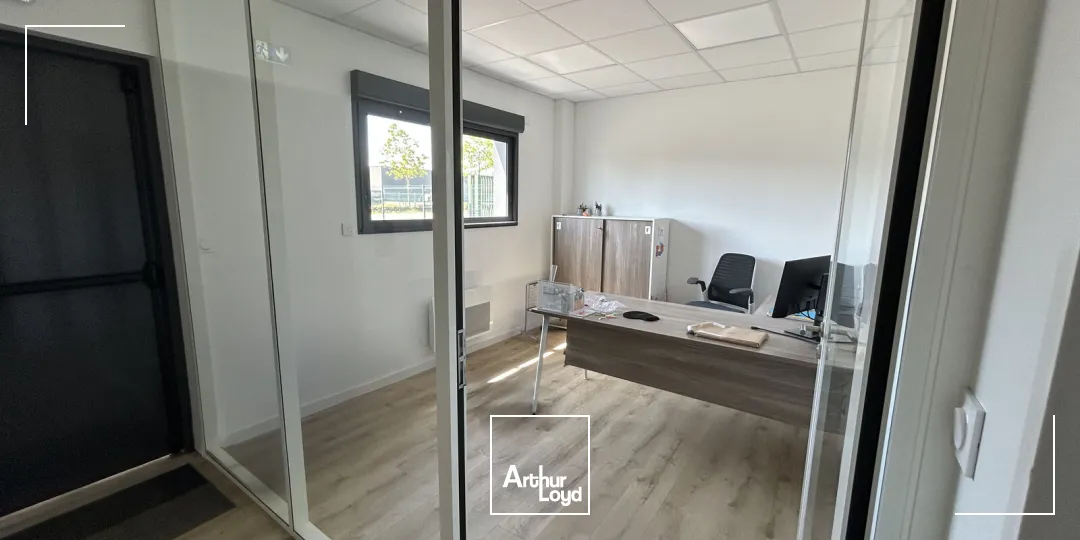 Locaux d'activité & Entrepôts - Location - VIGNEUX DE BRETAGNE - 44360 - 300-300 - 7746399