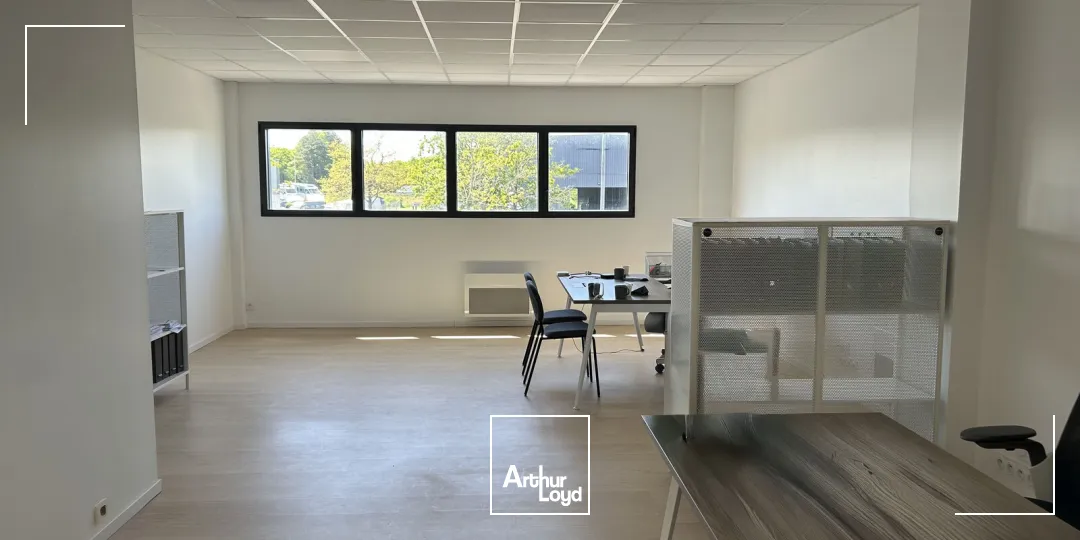 Locaux d'activité & Entrepôts - Location - VIGNEUX DE BRETAGNE - 44360 - 300-300 - 7746401