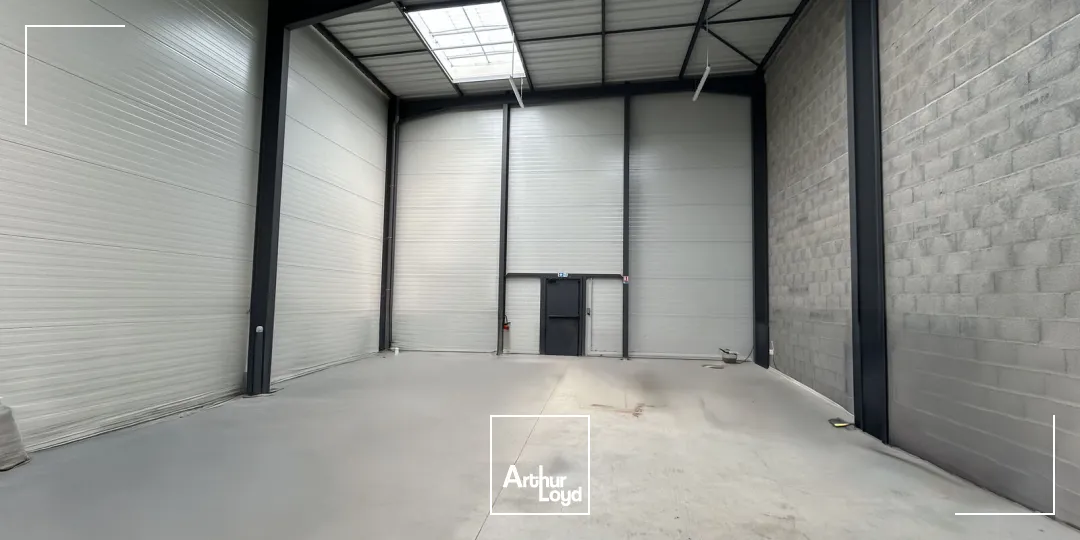 Locaux d'activité & Entrepôts - Location - VIGNEUX DE BRETAGNE - 44360 - 300-300 - 7746405