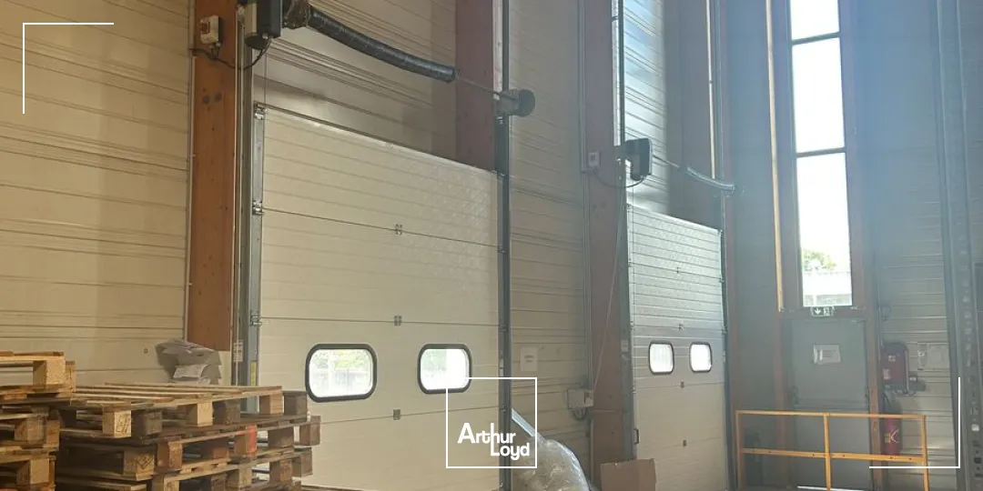 Locaux d'activité & Entrepôts - Location - LA CHAPELLE SUR ERDRE - 44240 - 978-978 - 7746431