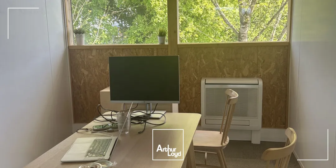 Locaux d'activité & Entrepôts - Location - LA CHAPELLE SUR ERDRE - 44240 - 978-978 - 7746424