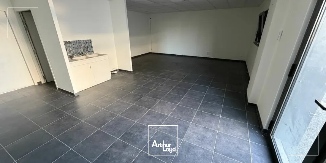 Locaux d'activité & Entrepôts - Location - BOURG LES VALENCE - 26500 - 250-250 - 7746961