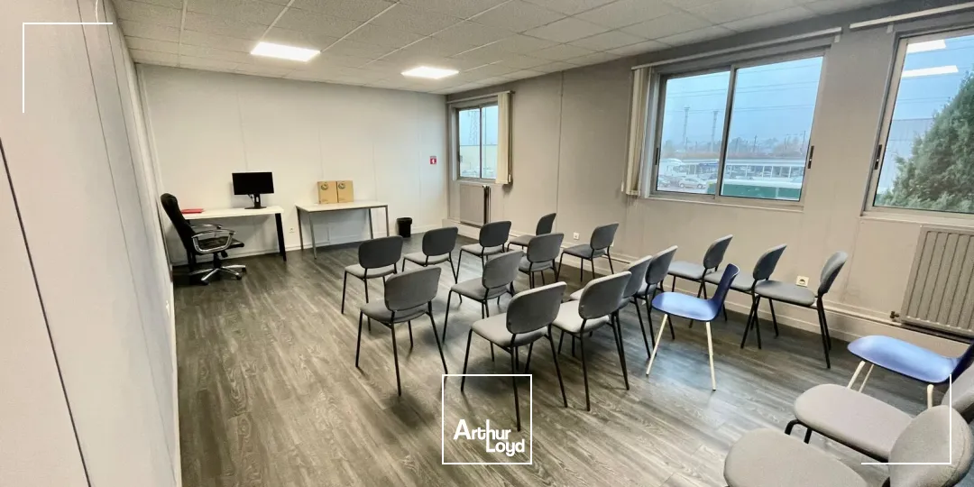 Bureaux - Location - SAINT ETIENNE DU ROUVRAY - 76800 - 105-652 - 7747281