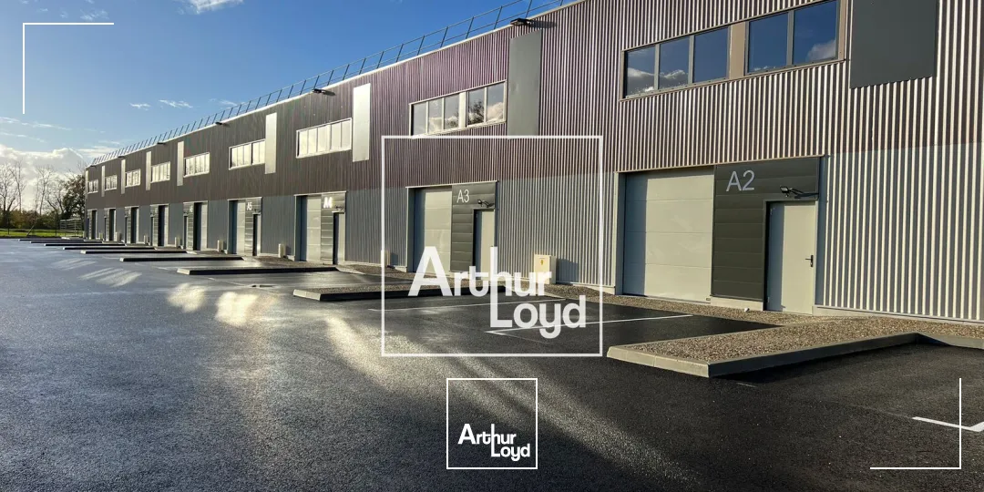 Locaux d'activité & Entrepôts - Vente - MONTAUBAN - 82000 - 187.18-1749.43 - 7747678