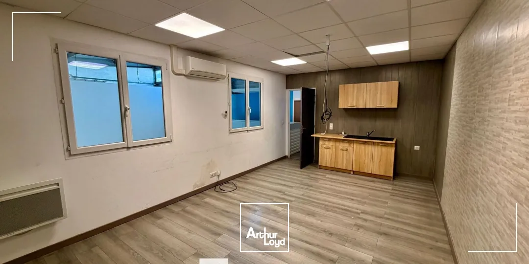 Locaux d'activité & Entrepôts - Vente - BRIGNAIS - 69530 - 297-297 - 7747754