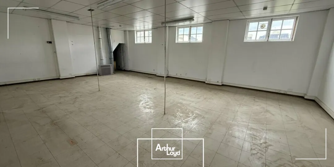 Locaux d'activité & Entrepôts - Location - BRIVE-LA-GAILLARDE - 19100 - 314-314 - 7747953