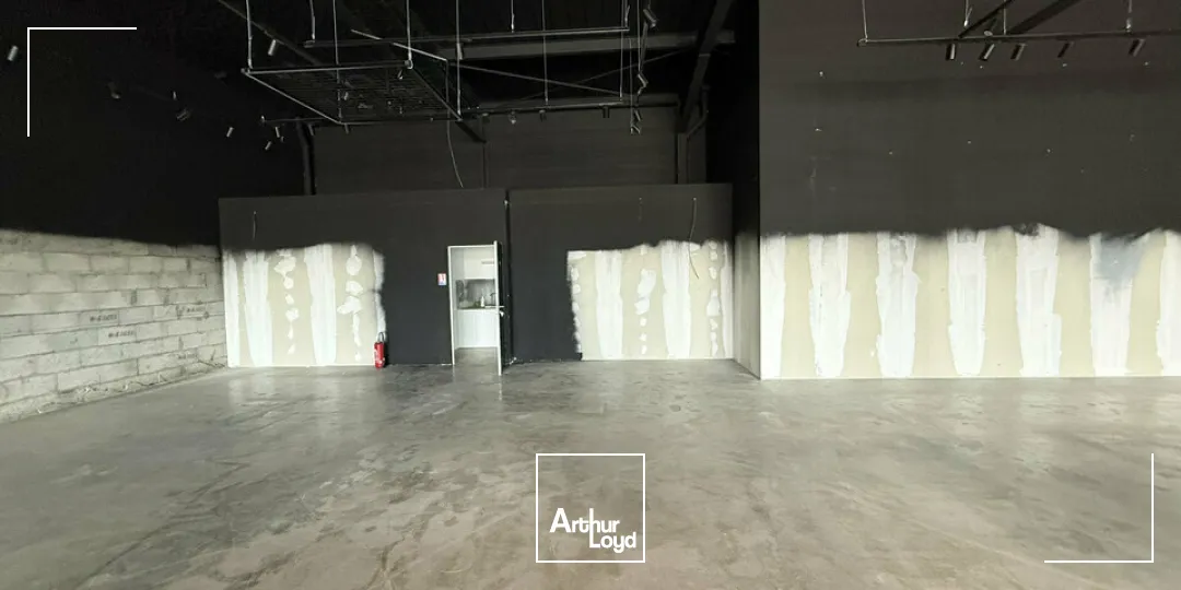 Locaux commerciaux - Location - MALEMORT - 19360 - 775-775 - 7747962