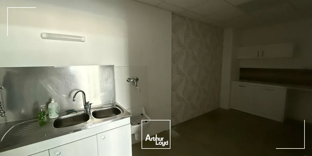 Locaux commerciaux - Location - MALEMORT - 19360 - 775-775 - 7747964