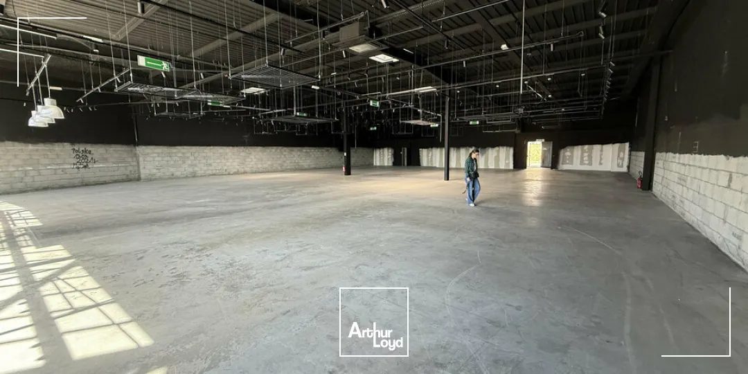 Locaux commerciaux - Location - MALEMORT - 19360 - 775-775 - 7747959