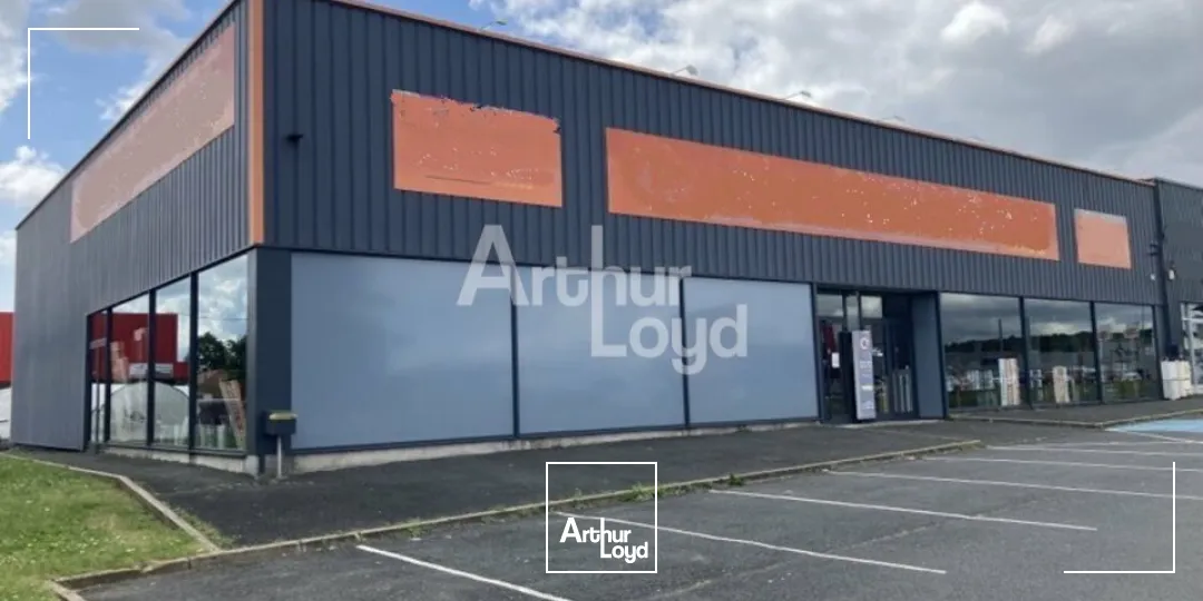 Locaux commerciaux - Location - LE POINCONNET - 36330 - 563-563 - 7748032