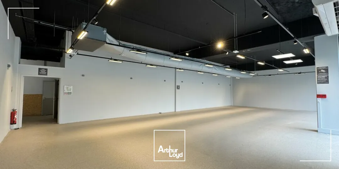 Locaux commerciaux - Location - VEIGNE - 37250 - 253.98-253.98 - 7748070