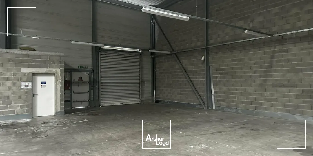 Locaux commerciaux - Location - SAINT-GERMAIN-DU-PUY - 18390 - 1743-1743 - 7748093