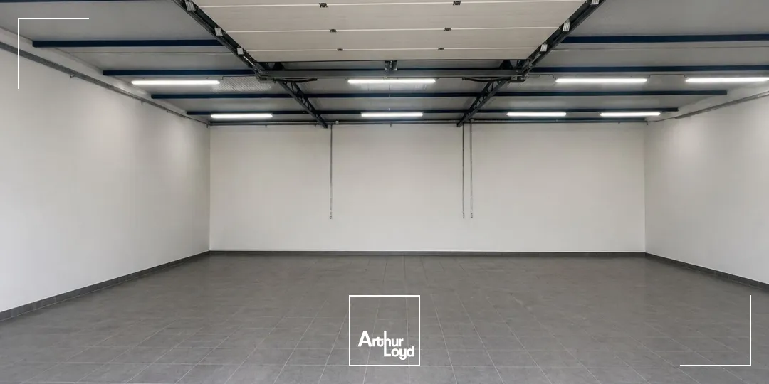 Locaux d'activité & Entrepôts - Location - AIX EN PROVENCE - 13100 - 400-400 - 7748112