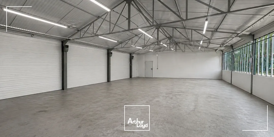 Locaux d'activité & Entrepôts - Location - AIX EN PROVENCE - 13100 - 400-400 - 7748113