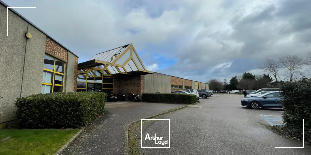 Bureaux - Location - MONT SAINT AIGNAN - 76130 - 1974-1974 - 7748317