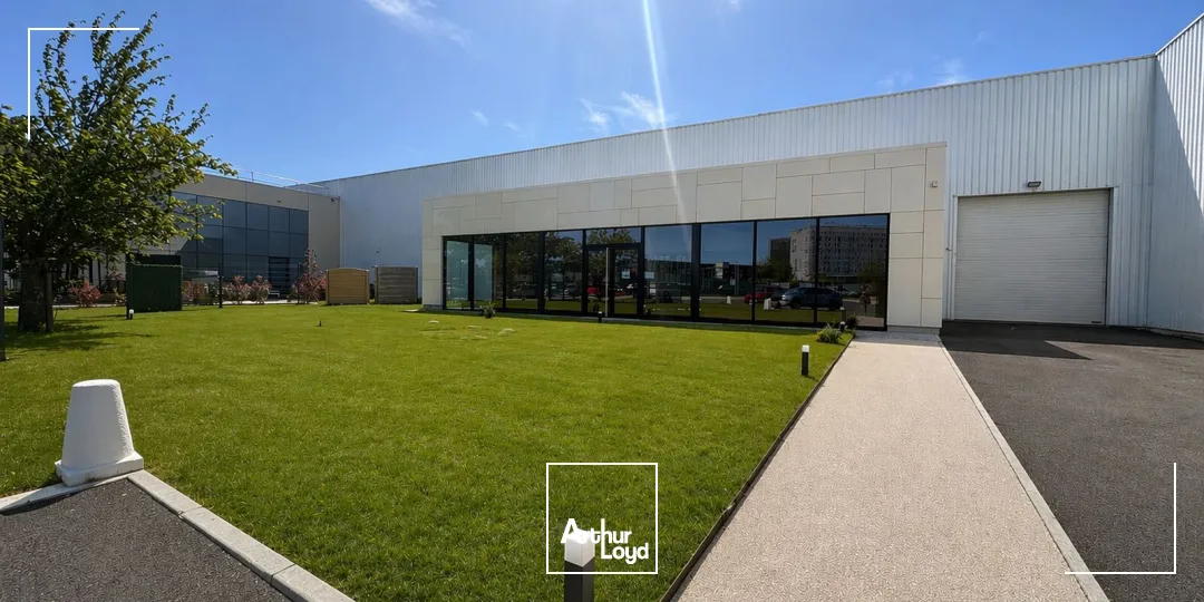 Locaux d'activité & Entrepôts - Location - OLIVET - 45160 - 653.3-653.3 - 7748349