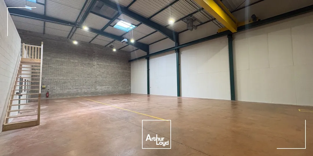 Locaux d'activité & Entrepôts - Location - OLIVET - 45160 - 653.3-653.3 - 7748355