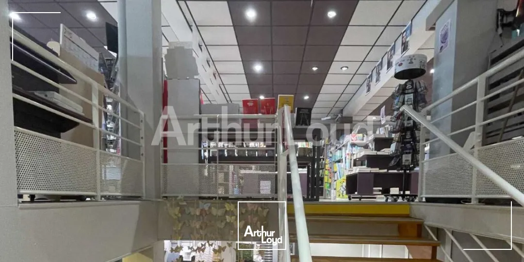 Locaux commerciaux - Location - MAUBEUGE - 59600 - 342-342 - 7748629