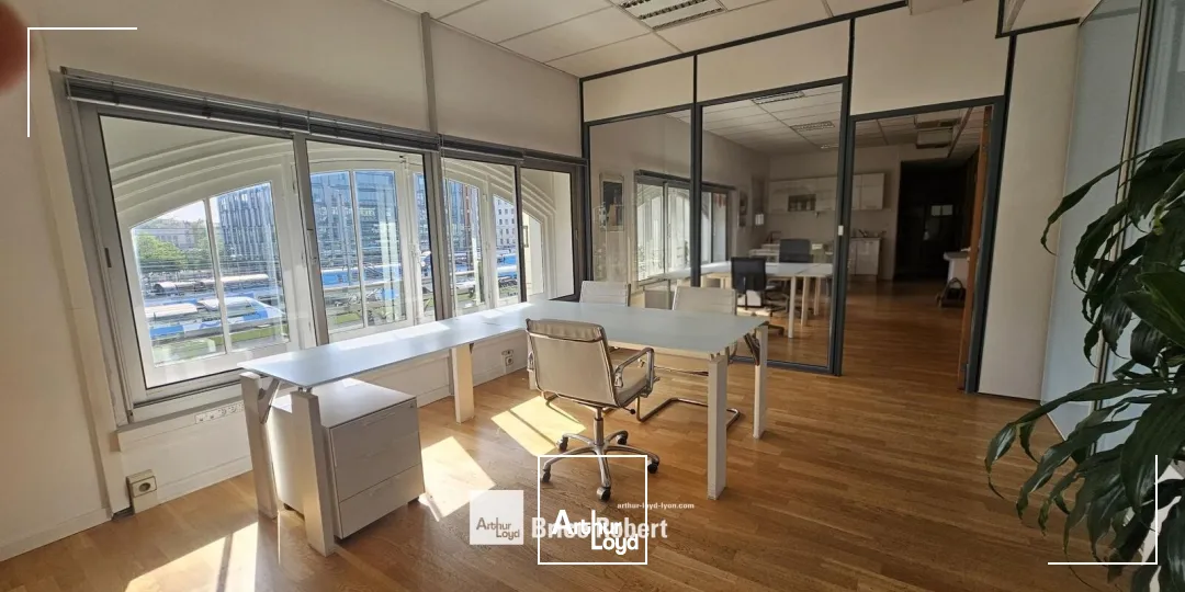 Bureaux - Location - LYON - 69006 - 125-822 - 7748820