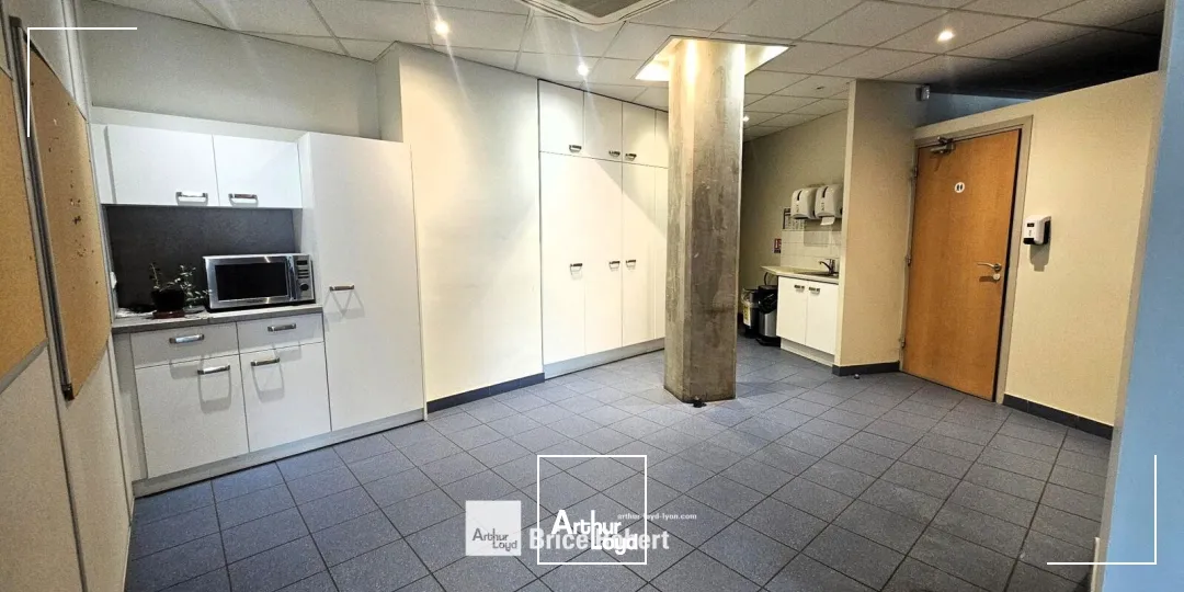 Bureaux - Location - LYON - 69006 - 200-492 - 7748857