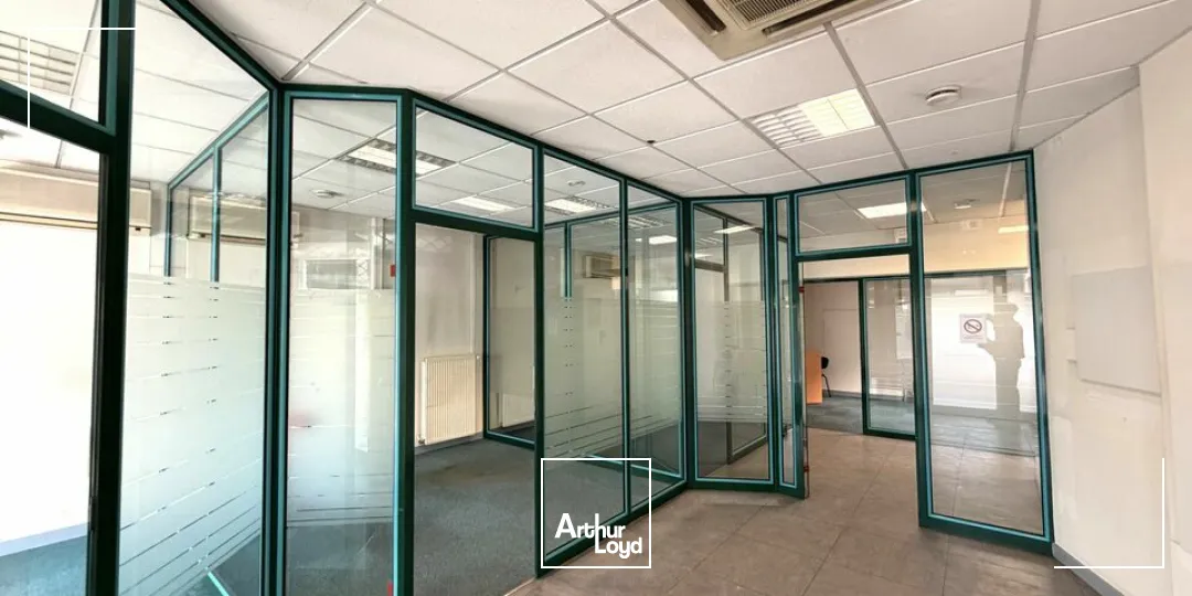 Bureaux - Location - CHÂTELLERAULT - 86100 - 235-235 - 7749156