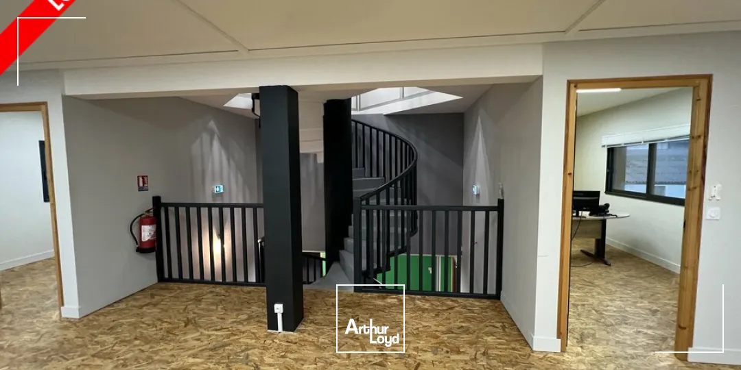 Locaux d'activité & Entrepôts - Location - CHATEAUBERNARD - 16100 - 727-727 - 7749250