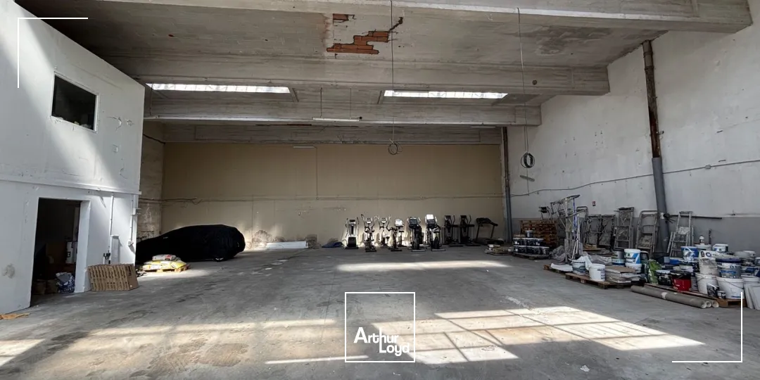 Locaux d'activité & Entrepôts - Location - SOTTEVILLE LES ROUEN - 76300 - 425-425 - 7749393
