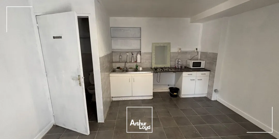 Locaux d'activité & Entrepôts - Location - SOTTEVILLE LES ROUEN - 76300 - 425-425 - 7749398