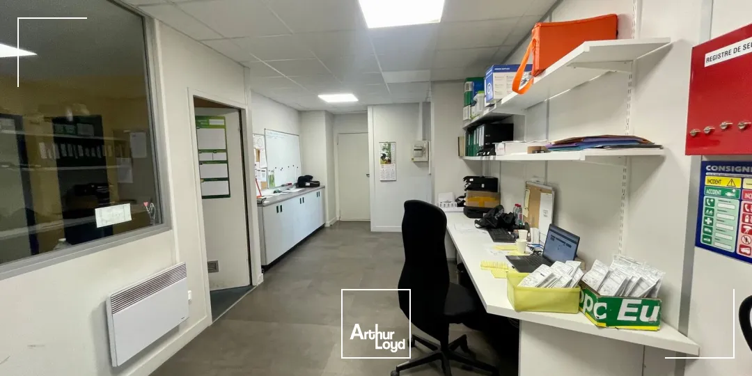 Locaux d'activité & Entrepôts - Location - SOTTEVILLE LES ROUEN - 76300 - 1738.8-1738.8 - 7749412