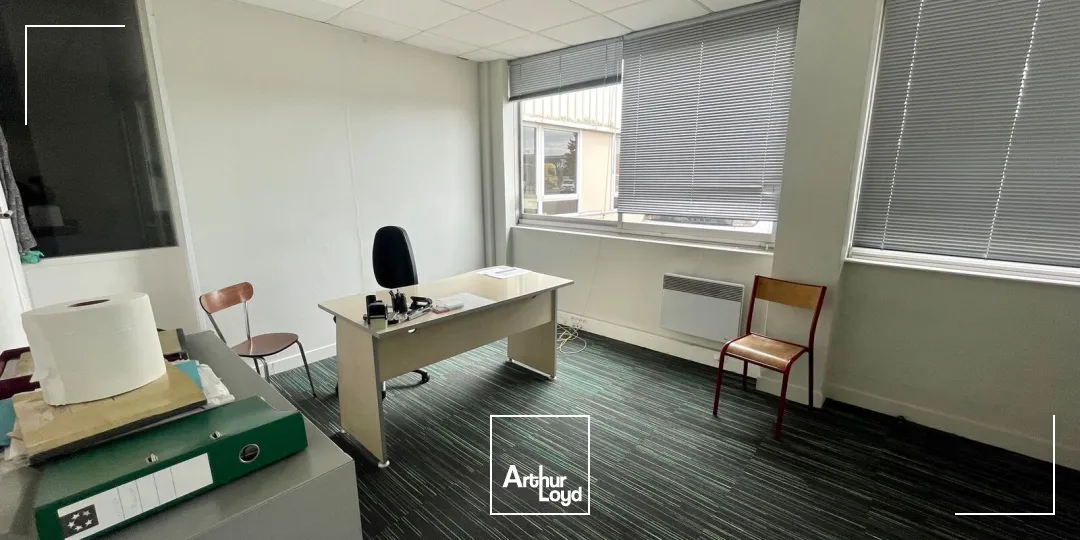 Locaux d'activité & Entrepôts - Location - SOTTEVILLE LES ROUEN - 76300 - 1738.8-1738.8 - 7749414