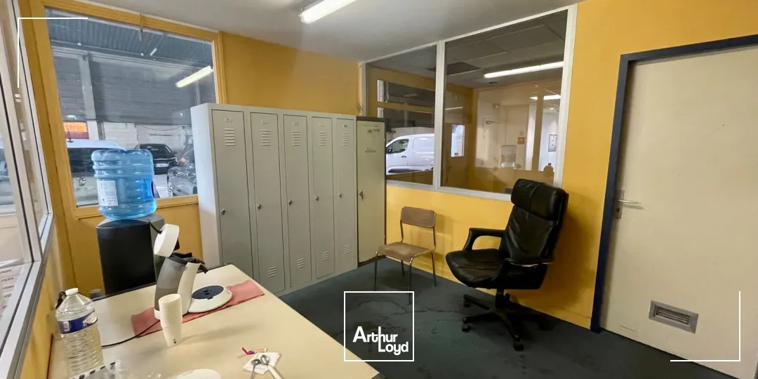Locaux d'activité & Entrepôts - Location - SOTTEVILLE LES ROUEN - 76300 - 1738.8-1738.8 - 7749416
