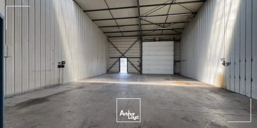 Locaux d'activité & Entrepôts - Location - MONTBRISON - 42600 - 160-160 - 7749549
