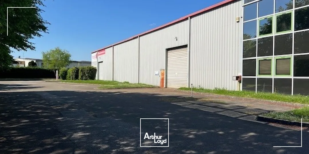 Locaux d'activité & Entrepôts - Vente - TRAPPES - 78190 - 3077-3077 - 7749822